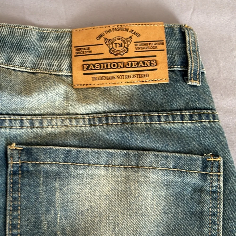 EXC COND..NEVER USED JEAN SHORTS - Picture 5 of 5